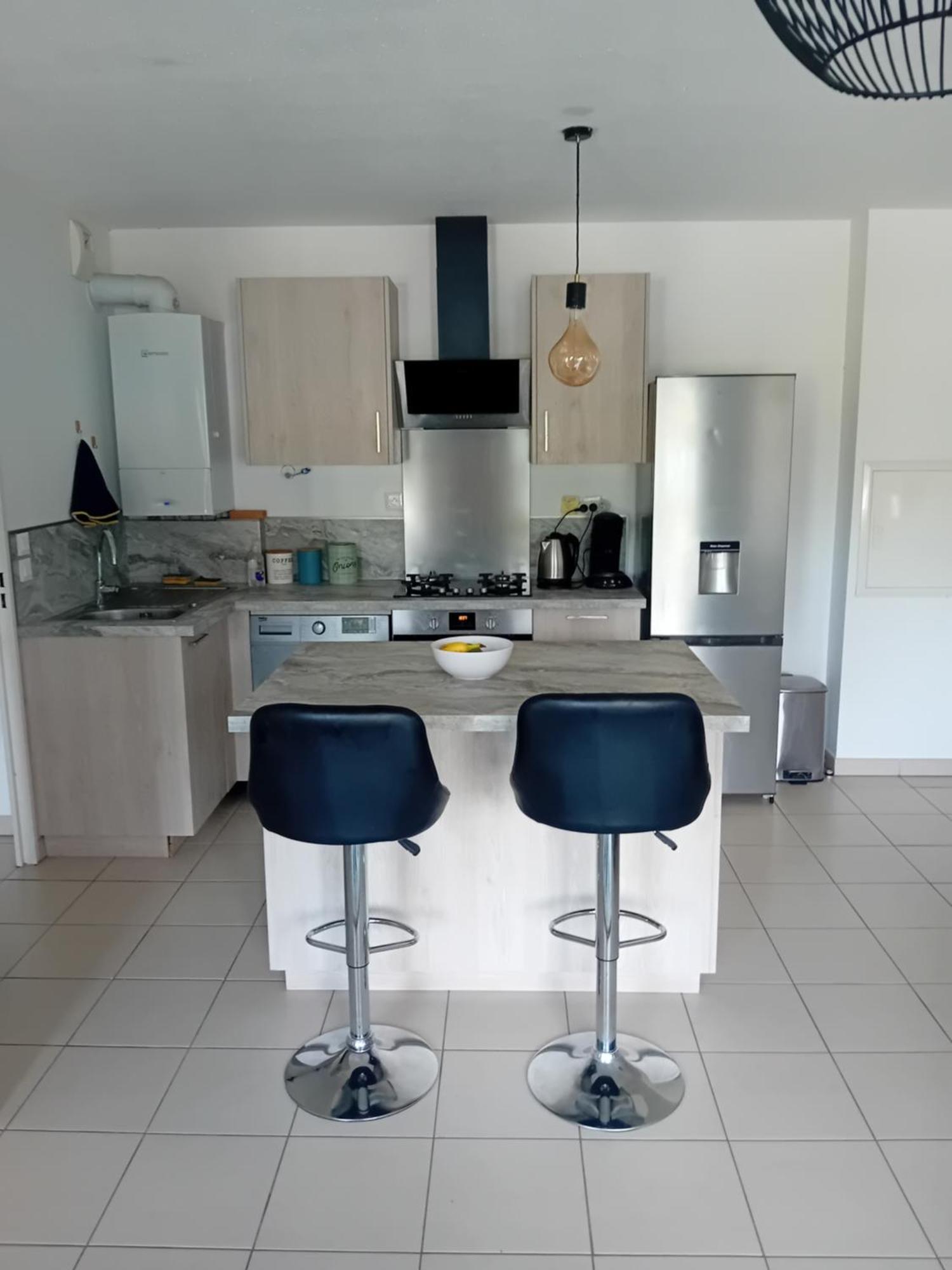 Superbe Appartement T2 Cuers Eksteriør bilde